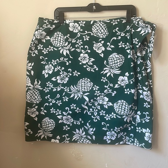 Hawaiin  Wrap Around Skirt! XL - Picture 1 of 7